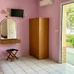 Manolis Thassos * Σκάλα Καλλιράχης