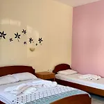 Manolis Thassos * Σκάλα Καλλιράχης