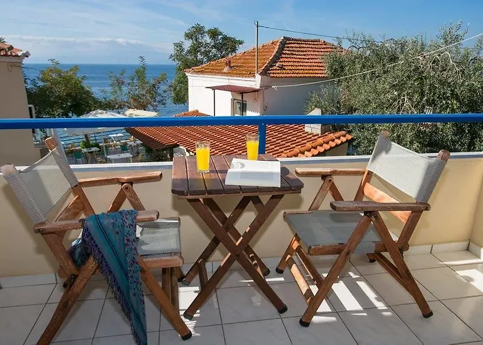 Manolis Thassos Σκάλα Καλλιράχης