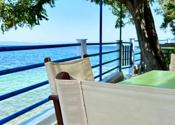 Manolis Thassos * Skála Kallirákhis