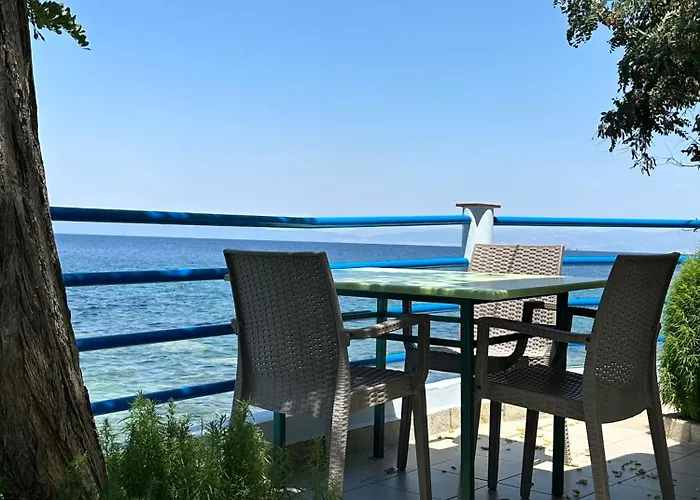 아파트 Manolis Thassos